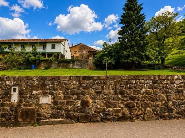 Finca rústica en Venta en Anievas