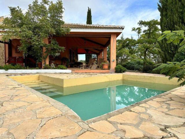 Finca rústica en Venta en Archidona