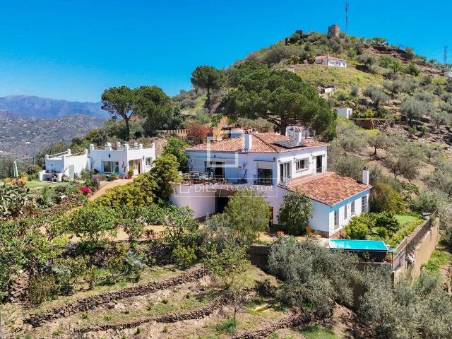 Finca rústica en Venta en Arenas