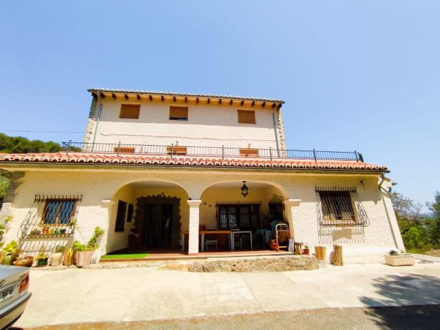 Finca rústica en Venta en Benafer