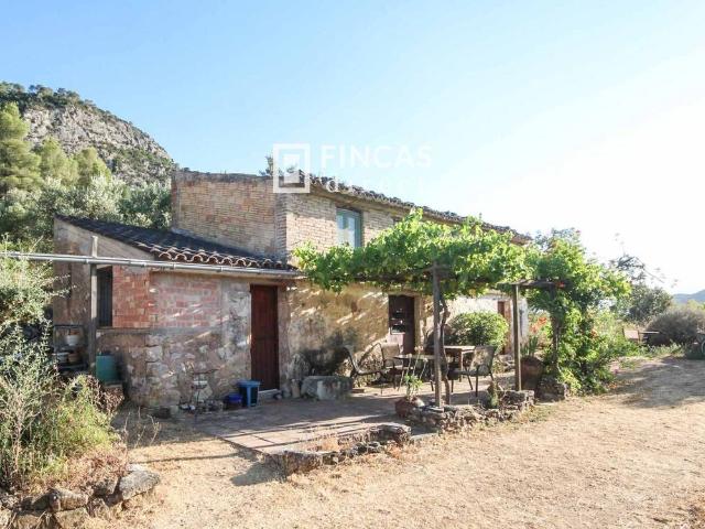 Finca rústica en Venta en Benifallet