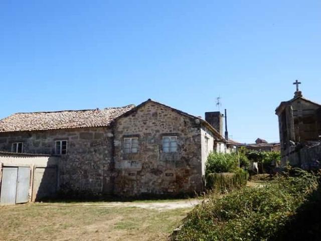Finca rústica en Venta en Boiro