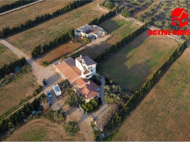 Finca rústica en Venta en Camarles