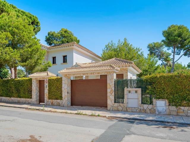 Finca rústica en Venta en Campoamor