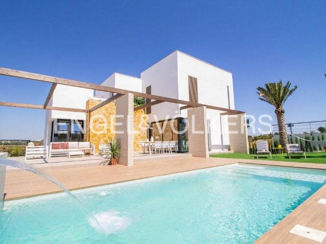 Finca rústica en Venta en Campoamor
