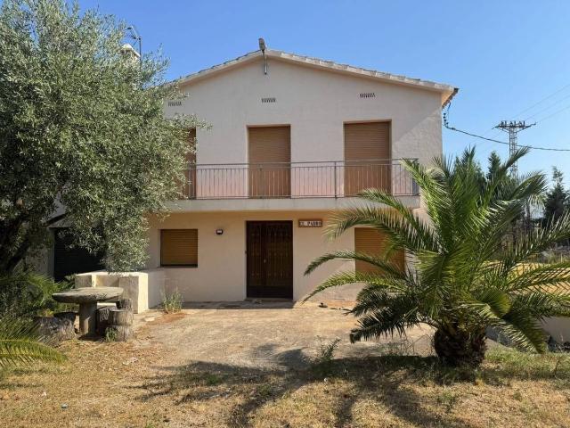 Finca rústica en Venta en Canovelles