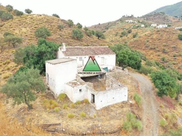 Finca rústica en Venta en Canillas de Aceituno