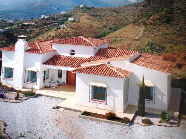 Finca rústica en Venta en Canillas de Aceituno