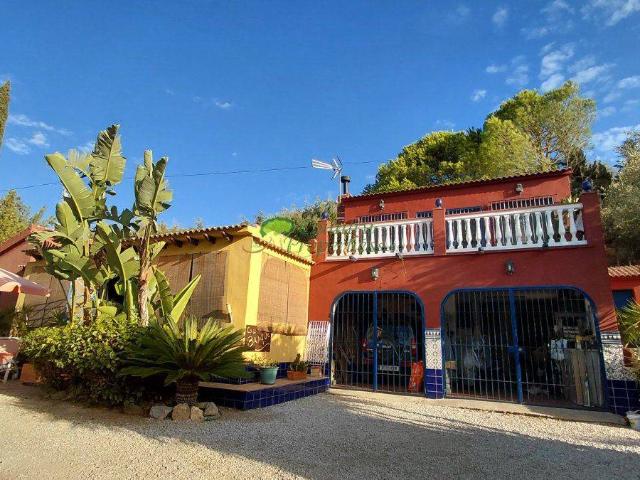 Finca rústica en Venta en Canillas de Albaida