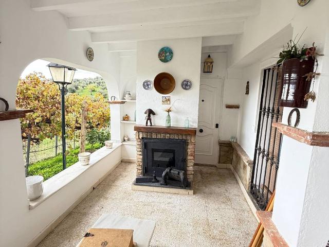 Finca rústica en Venta en Casarabonela