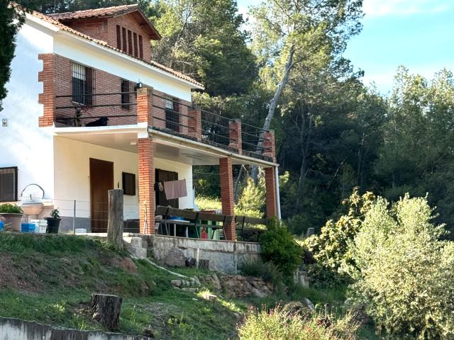 Finca rústica en Venta en Castellfollit del Boix