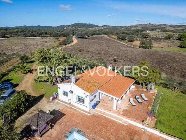 Finca rústica en Venta en Cazalla de la Sierra
