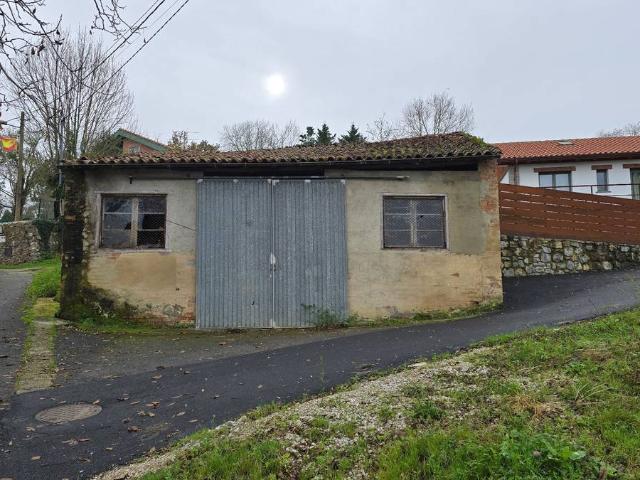 Finca rústica en Venta en Celorio Poó Parres