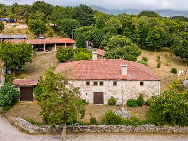Finca rústica en Venta en Chantada