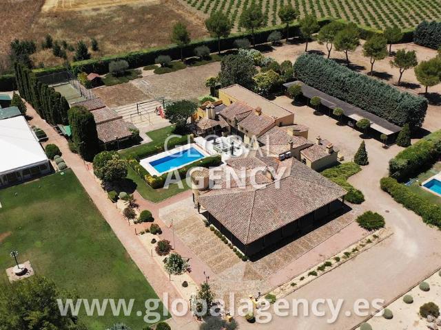 Finca rústica en Venta en Chinchón
