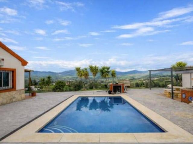 Finca rústica en Venta en Coín