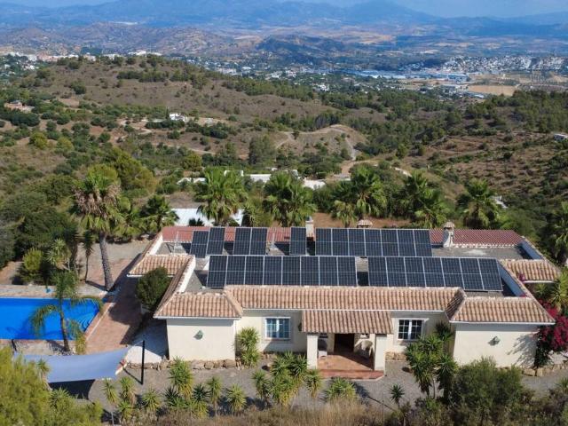 Finca rústica en Venta en Coín