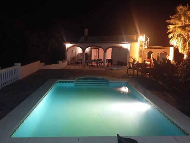 Finca rústica en Venta en Coín