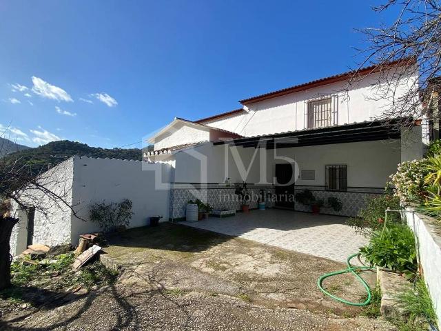 Finca rústica en Venta en Comares