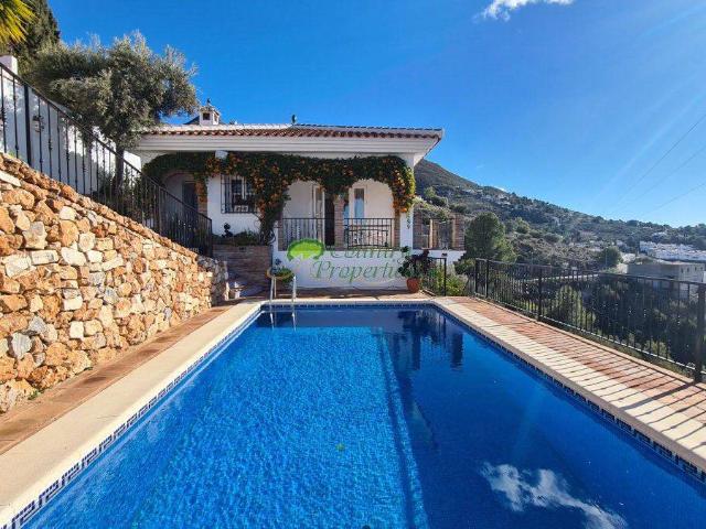 Finca rústica en Venta en Cómpeta