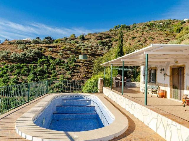 Finca rústica en Venta en Cómpeta