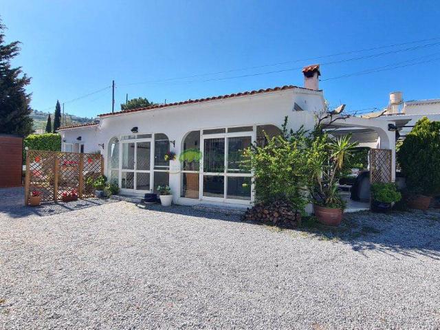 Finca rústica en Venta en Cómpeta