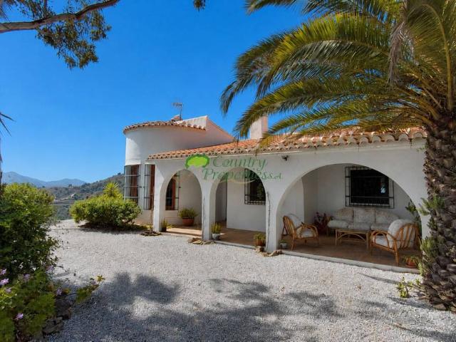 Finca rústica en Venta en Cómpeta