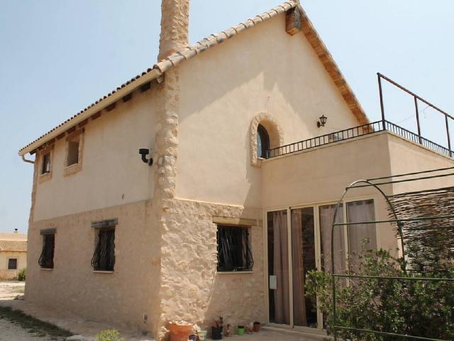 Finca rústica en Venta en El Pinós / Pinoso