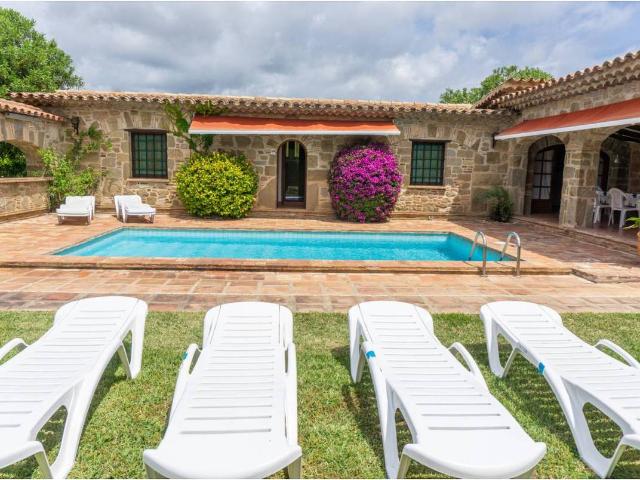 Finca rústica en Venta en Fenals