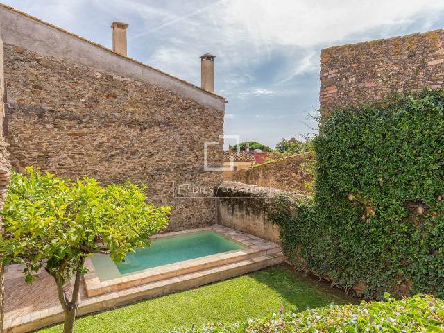 Finca rústica en Venta en Gualta