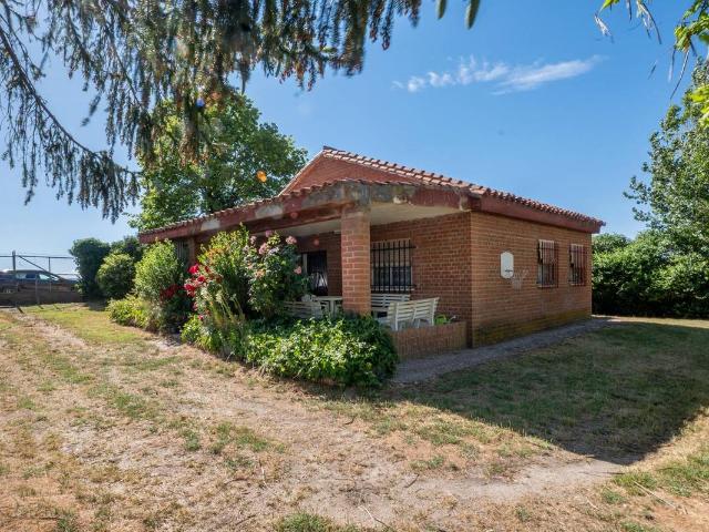 Finca rústica en Venta en Gemuño