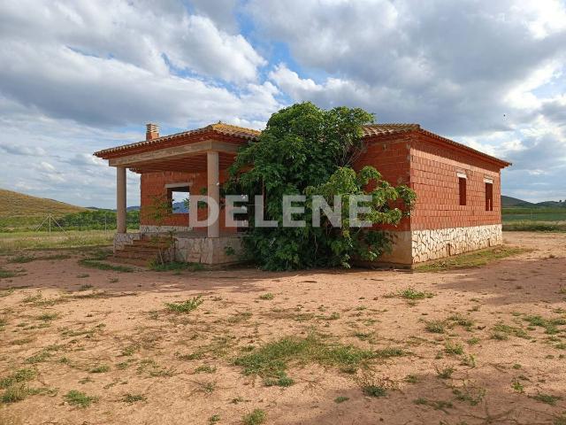 Finca rústica en Venta en Hellín
