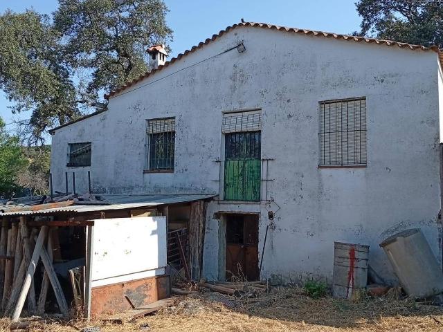 Finca rústica en Venta en Higuera de la Sierra