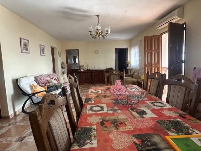 Finca rústica en Venta en Iznate