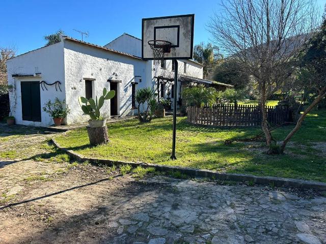 Finca rústica en Venta en Jimena de la Frontera