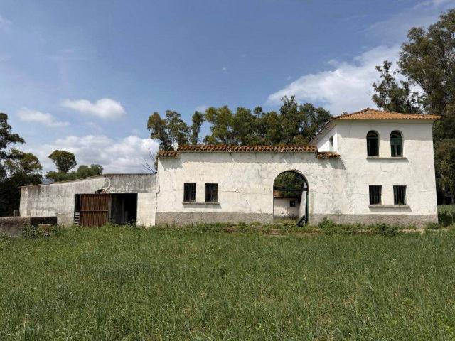 Finca rústica en Venta en Jimena de la Frontera