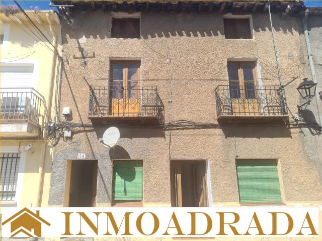 Casa chalet en Venta en La Adrada