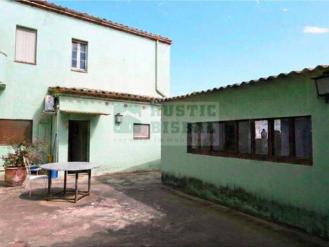 Finca rústica en Venta en La Bisbal d'Empordà