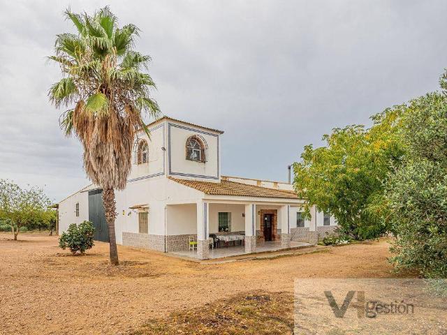 Finca rústica en Venta en La Campana