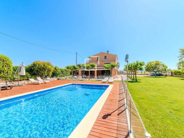 Finca rústica en Venta en La Granada