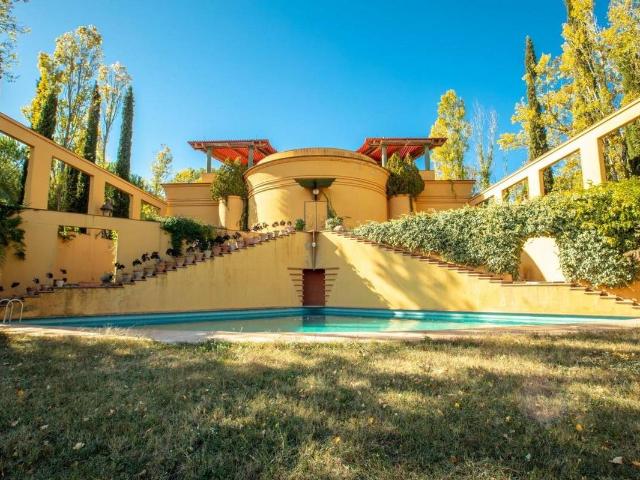 Finca rústica en Venta en La Pera