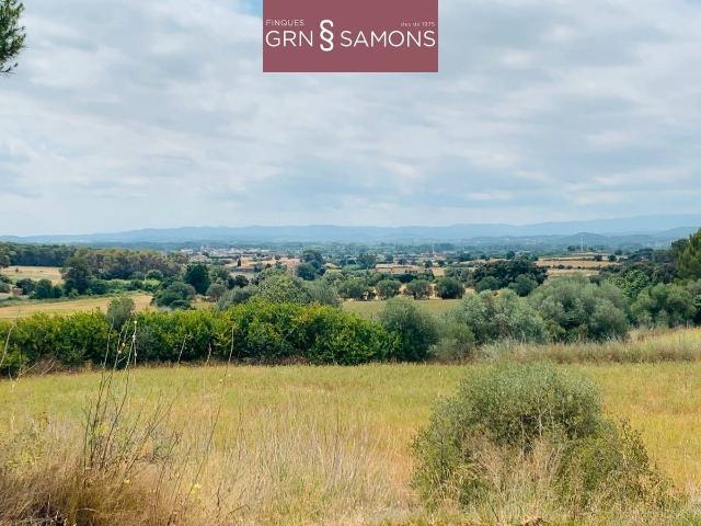 Finca rústica en Venta en La Tallada d'Empordà