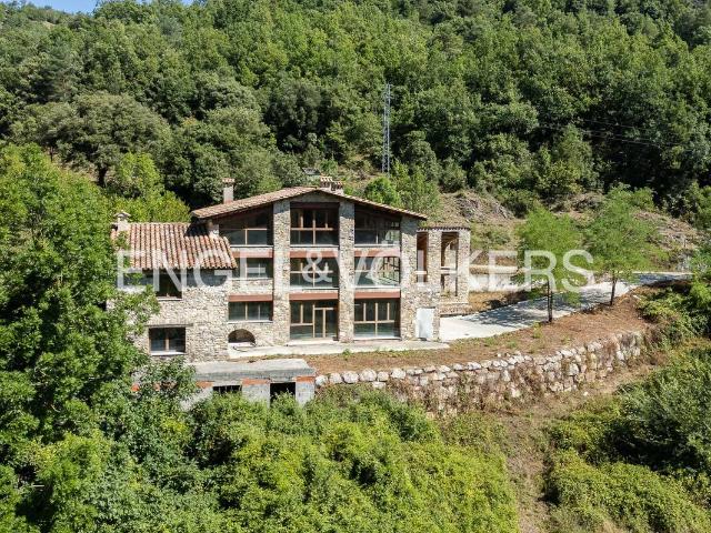 Finca rústica en Venta en La Vall de Bianya