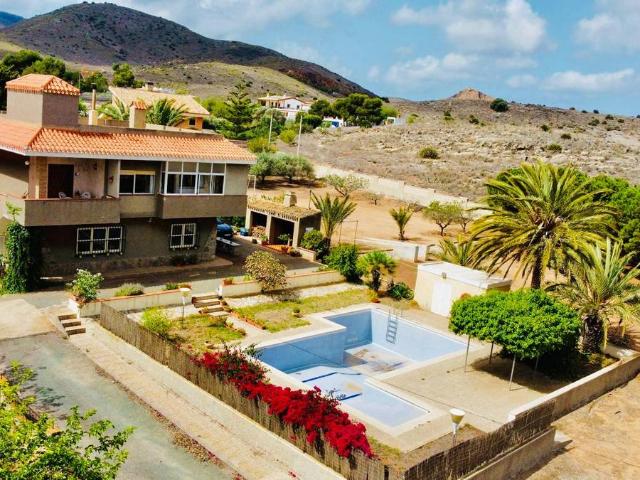 Finca rústica en Venta en Los Urrutias