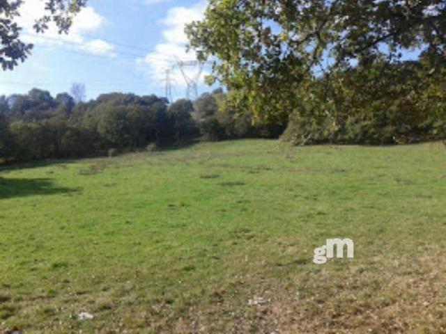 Finca rústica en Venta en Parres