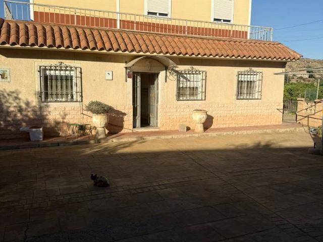 Finca rústica en Venta en Pechina