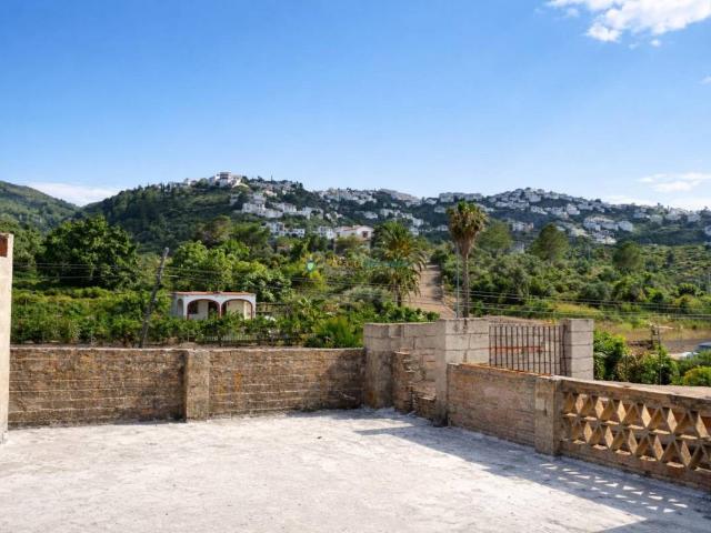 Finca rústica en Venta en Pego