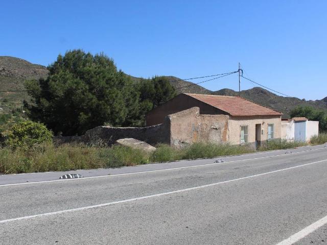 Finca rústica en Venta en Perín