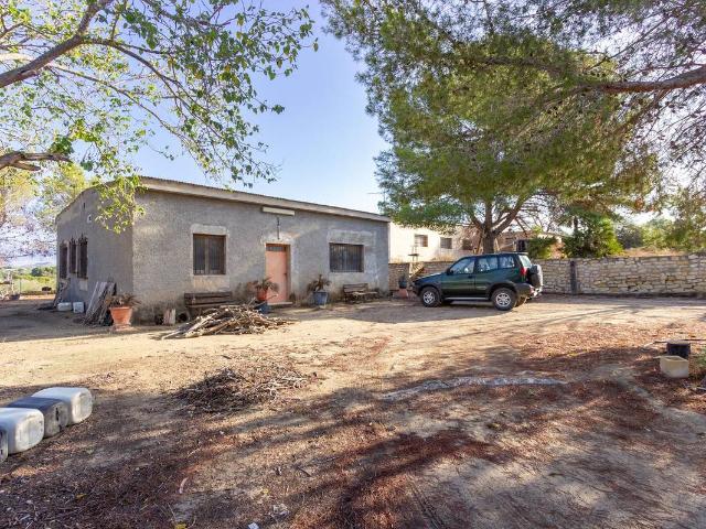Finca rústica en Venta en Perleta Maitino