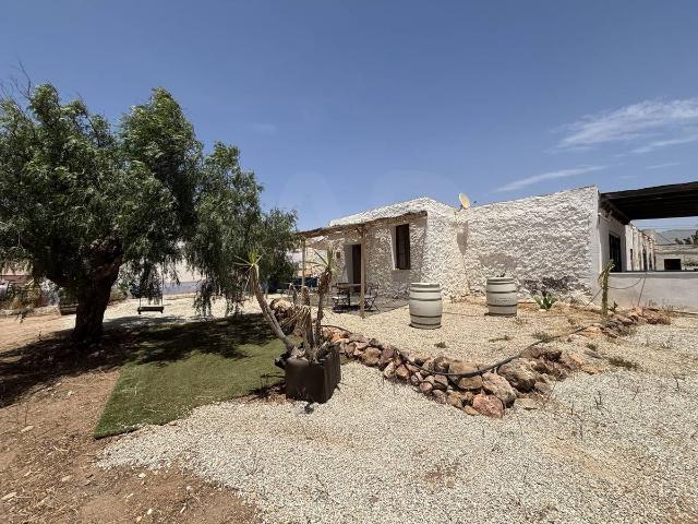 Finca rústica en Venta en Pozo de los Frailes Presillas Albaricoques